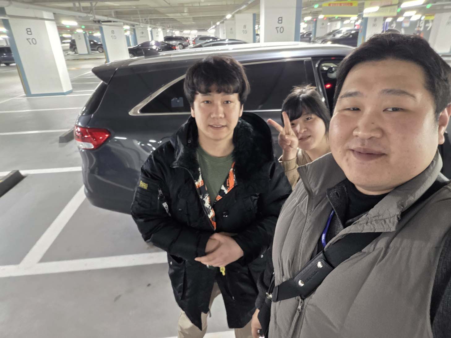 실용성과 만족도를 모두 잡은 니로 하이브리드 중고 후기