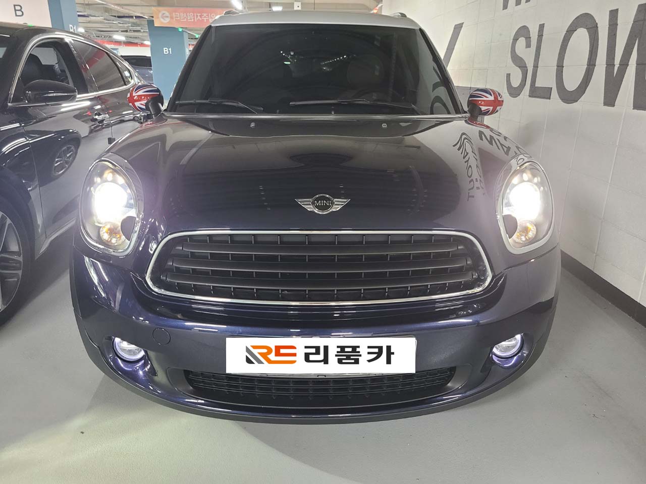 사모님이 사용할 미니쿠퍼D 컨트리맨 중고차 옵션 좋은 것으로~