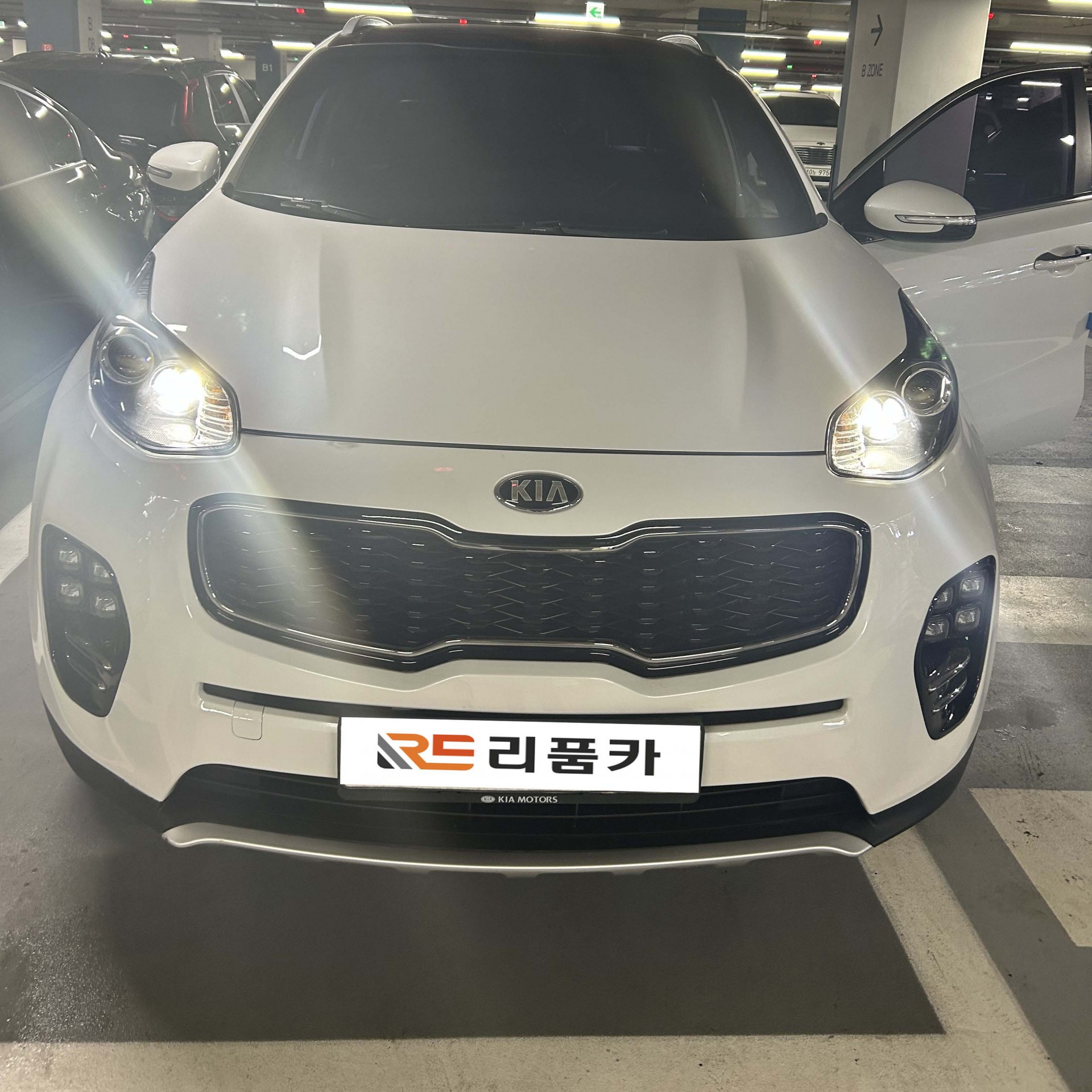 너무 마음에 드는 스포티지 중고차
