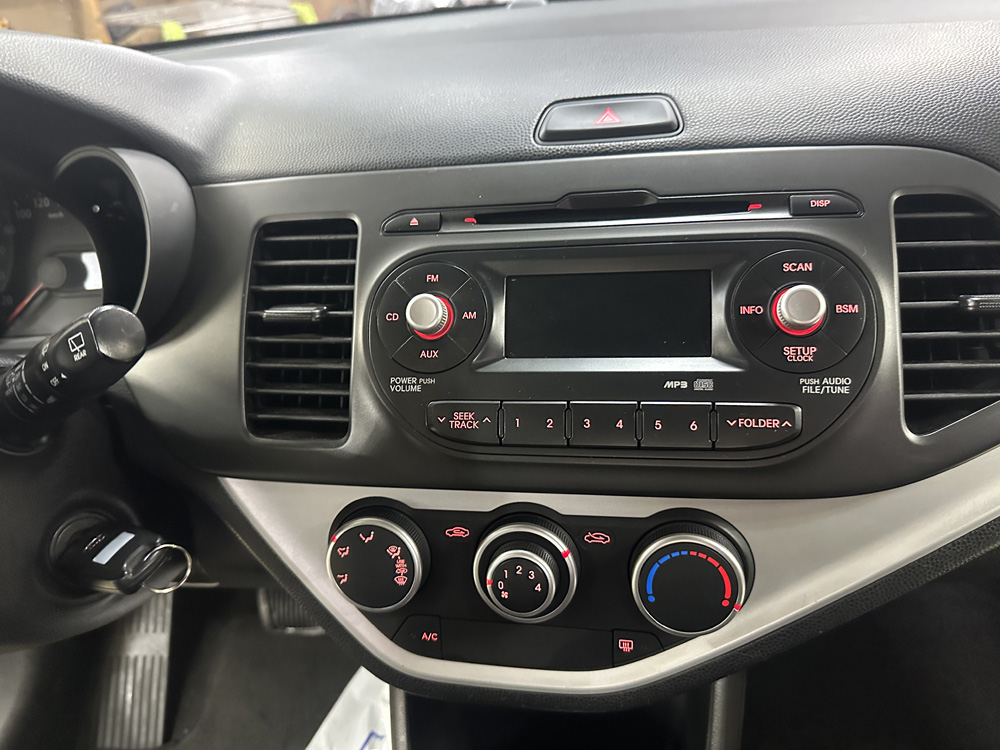 ui7ymajv4v9403469.jpg