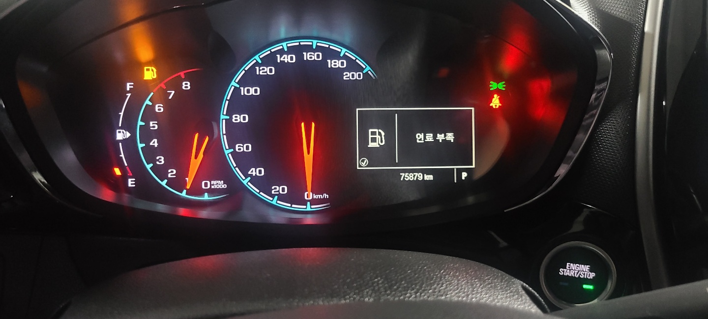 18hp4ri5zeoy.jpg