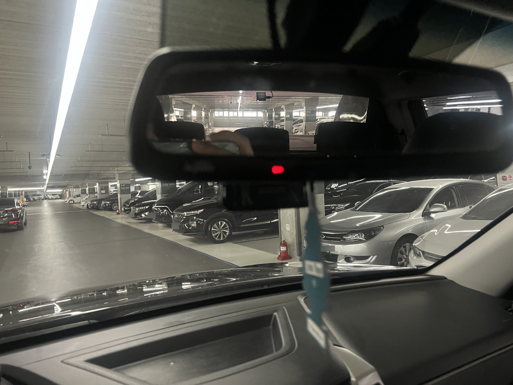 3aopx5kwxag9843939.jpg