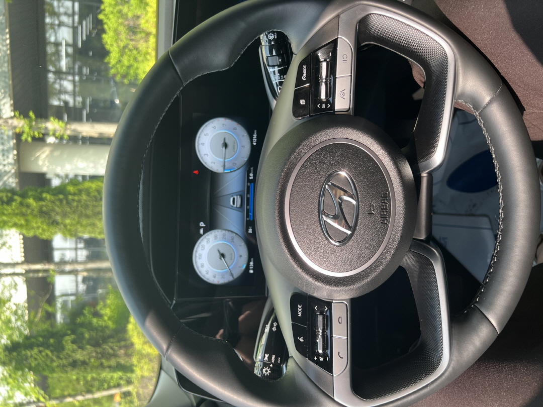 2z83fmq54b3k932543.jpg